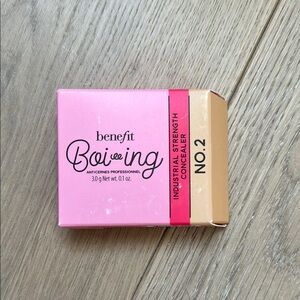NIB Benefit Boi-ing Industrial Strength Concealer No. 2 - Pink and Gold